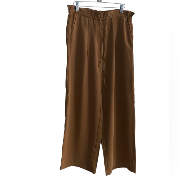 Elodie Tan Casual Pants - Picture 2 of 9